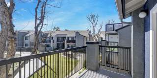 The James Apartments Gallery 66