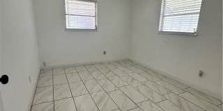 10 Tangerine Court Gallery 23
