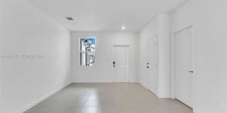 11925 NW 46th St Gallery 29