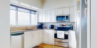 2801 Hill St Ste 601 Gallery 28