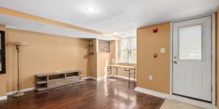 1723 Euclid St NW Apt 1 Gallery 3