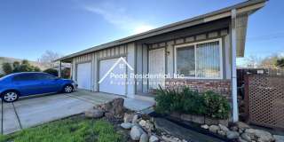 Nice Sacramento 2bd/1ba Duplex! Gallery 1