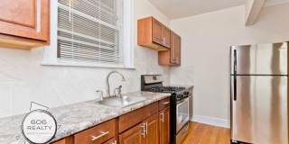 Bright Updated Units on Grove! Gallery 3