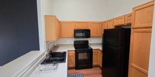 2 bed / 2 Bath Townhouse in Mesa! Gallery 7