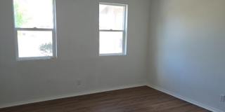 3 Bedroom, 1 Bathroom Home! Schedule a Showing Soon! Gallery 12