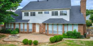 Spacious Home + East Edmond + 4 bedrooms Gallery 46