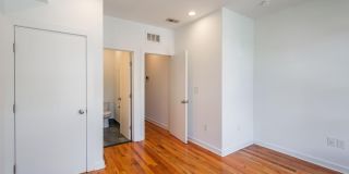 1642 N MARSHALL Street Gallery 13