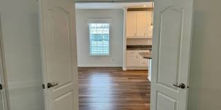 1283 Jamestown Drive Gallery 25