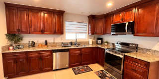 Beautiful 3-Bedroom, 2-Bathroom Home in Westminster – All Utilities Included! Gallery 1