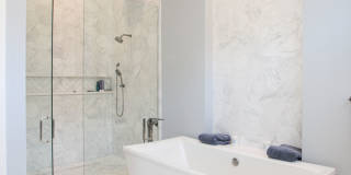 ** YOU WANT LUXURY AT ITS FINEST**ABSOLUTELY STUNNING ENTERTAINMENT 4\5 MOORINGS HOME ** Gallery 16