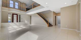 4 Bedroom Home in Silverstone Ranch Gallery 11