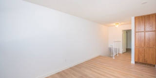 7652 Ellis Avenue Gallery 20