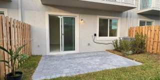 656 SE 14th Ct Gallery 25