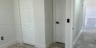 1270 NE 207th Ter Gallery 13