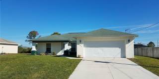 3002 52 Street W 3002 52 Street W Gallery 1