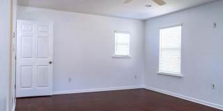 164 WOODFIELD Lane Gallery 21