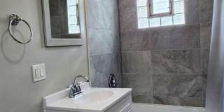 Brand new rehab luxury coach house in Albany Park Gallery 6