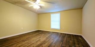 MOVE-IN SPECIAL: Cozy 3 Bedroom Home in East Lubbock Gallery 12