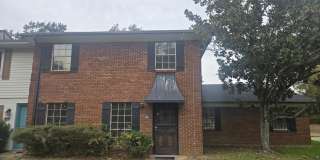 8018 Pines Road Gallery 1