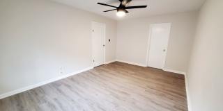 Room in 6 Bedroom Home at Henslowe Dr Gallery 55