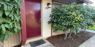 1 Bedroom 1 Bathroom at Hollywood Park Apartments Gallery 1