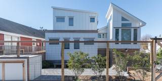 64 Bungalow Walk Gallery 1