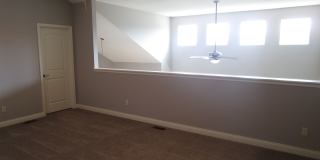 Huge 3BR/3BA Villa at Boulder Springs - Available July!! Gallery 33