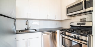 300 East 39th Gallery 5