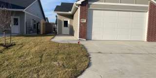 3809/11 Bluelake Gallery 1