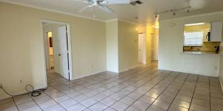 2153 Sunshine BoulevardUnit 4 Gallery 1