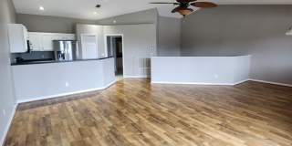 BEAUTIFUL 3 BEDROOM 2 BATH HOME ACROSS FROM BEACH !!! $2750!!!! Gallery 1