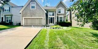 Blue Valley Schools, Walking Distance to Elementary School and Neighborhood Pool! Gallery 1