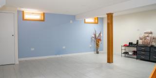 90 Seymour Street Gallery 22