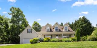 Lovely Two-Story Home in Weaverville Gallery 1