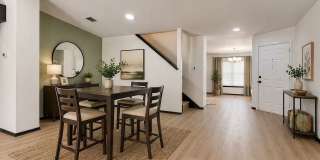 Room in 3 Bedroom Home at Jenkins Dr Gallery 10