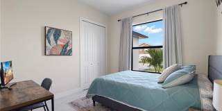 1137 SW 18th Court Gallery 18
