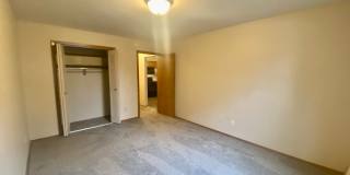 Ground Floor Large 1 Bedroom 1 Bath Available Gallery 3