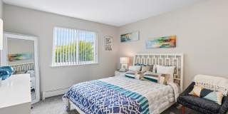 Lexington Village Gallery 6