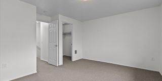 Monroe End Unit Townhome Unit A Gallery 20