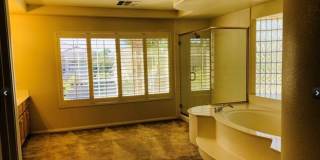 6610 Gilded Lantern Gallery 1