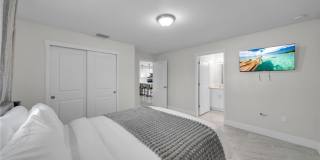 903A Albany Avenue Gallery 21