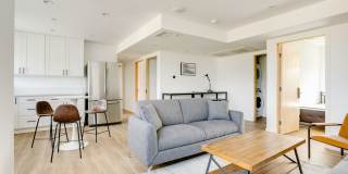 1620 W 35th Place - Co-Living Gallery 4