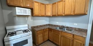 2204 N Avers Ave Gallery 1