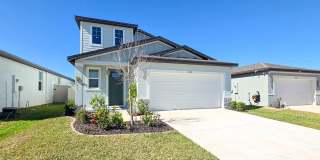 BRILLIANT and SPACIOUS! 4 BEDROOM/2.5 BATH PLUS LARGE BONUS-FLEX SPACE and FENCED YARD! Gallery 1