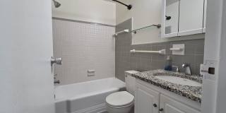 10432 ROCKVILLE Pike Gallery 11