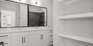 704 at the Quarter Gallery 31