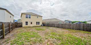 Open-Concept 3BR + Game Room Near Fort Sam & Randolph - Realtor Commission: $500 Gallery 41