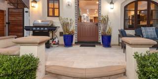 Newport Beach Balboa Peninsula Beach House with Rooftop Deck | Weekly & 30+ Night Stays Gallery 5