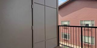 Bellevue Crossing Gallery 15