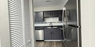Remington On Rockville Living Gallery 15